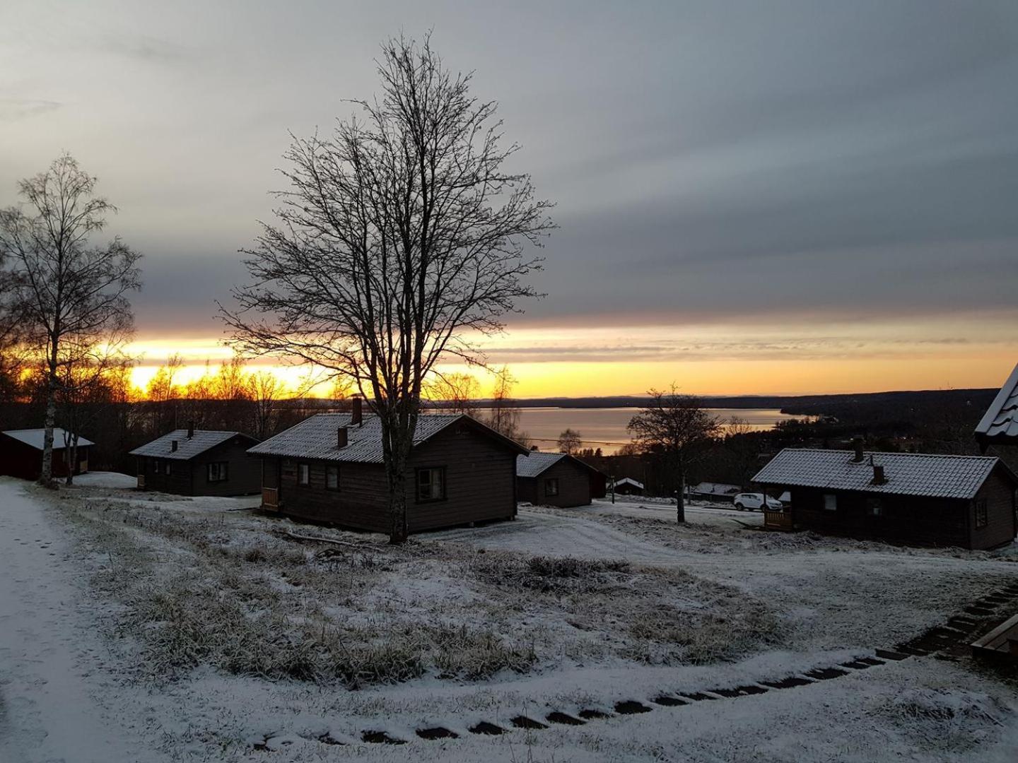 Fyrkloeverns Stugby Rattvik Exterior photo